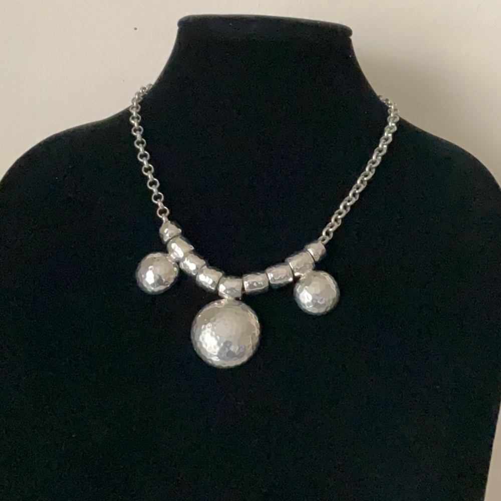 Hammered Dissc Silver Necklace